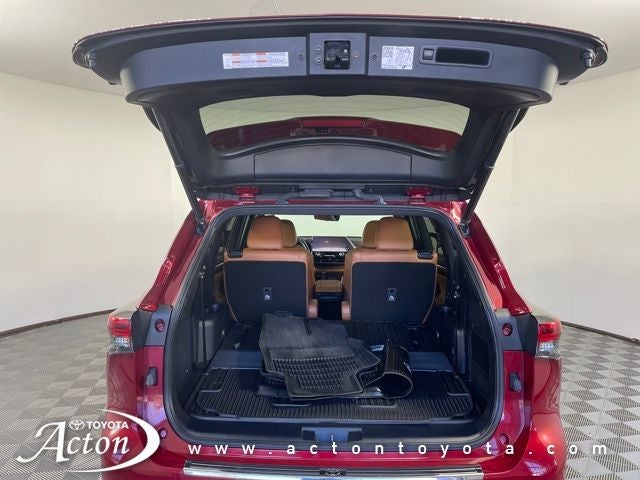 2023 Toyota HIGHLANDER Platinum