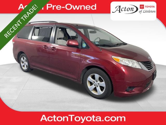 2014 Toyota Sienna's photo