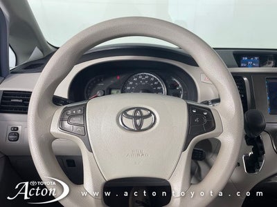 2014 Toyota SIENNA LE 3.5L LE 8 Passenger