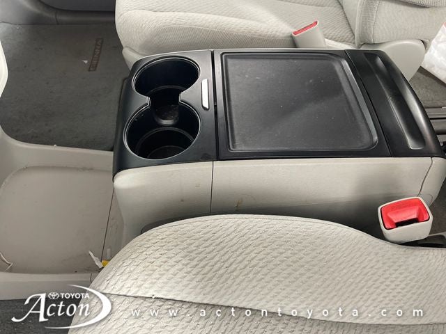 2014 Toyota SIENNA LE 3.5L LE 8 Passenger