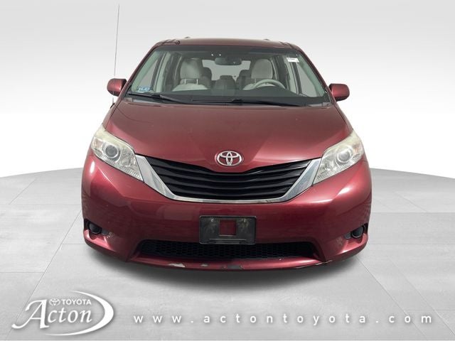 2014 Toyota SIENNA LE 3.5L LE 8 Passenger