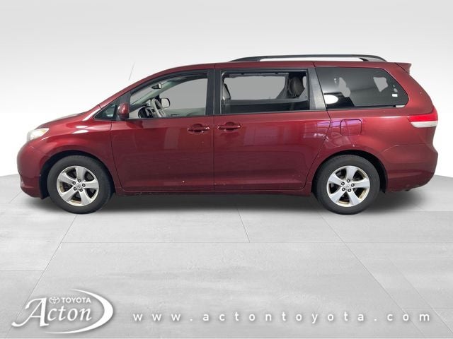 2014 Toyota SIENNA LE 3.5L LE 8 Passenger