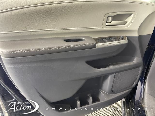 2024 Toyota Sienna LE 8 Passenger