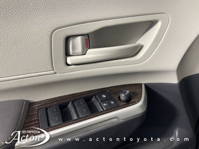 2024 Toyota Sienna LE 8 Passenger