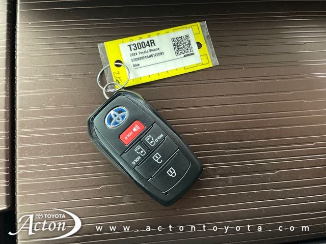 2024 Toyota Sienna LE 8 Passenger