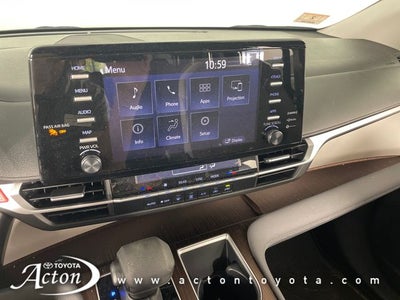 2024 Toyota Sienna LE 8 Passenger