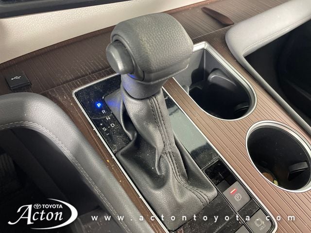 2024 Toyota Sienna LE 8 Passenger
