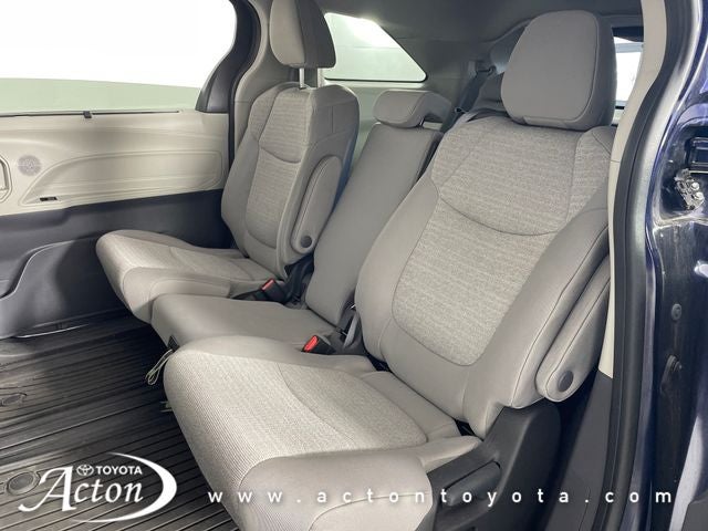 2024 Toyota Sienna LE 8 Passenger