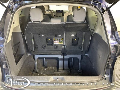 2024 Toyota Sienna LE 8 Passenger