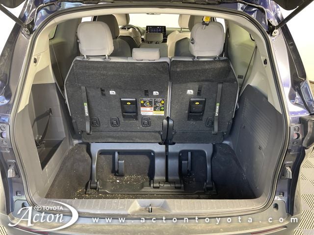 2024 Toyota Sienna LE 8 Passenger