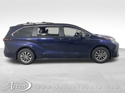 2025 Toyota SIENNA LE AWD LE 8 Passenger