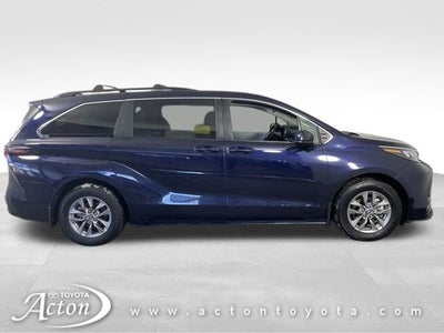 2025 Toyota SIENNA LE AWD LE 8 Passenger