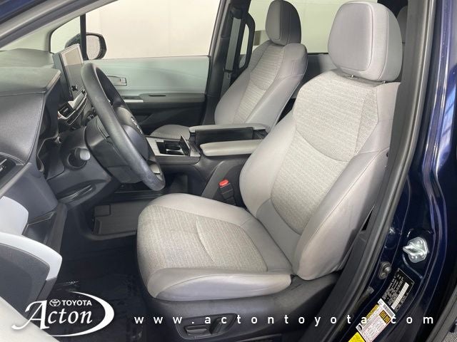 2025 Toyota SIENNA LE AWD LE 8 Passenger