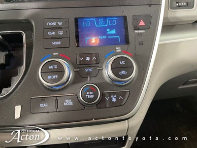 2017 Toyota Sienna LE 8 Passenger