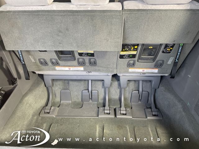 2017 Toyota Sienna LE 8 Passenger