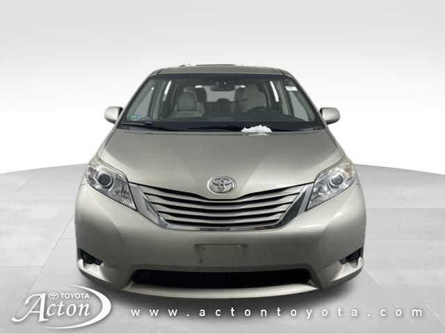 2017 Toyota SIENNA LE 3.5L LE 8 Passenger