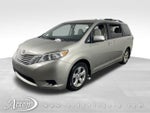 2017 Toyota SIENNA LE 3.5L LE 8 Passenger