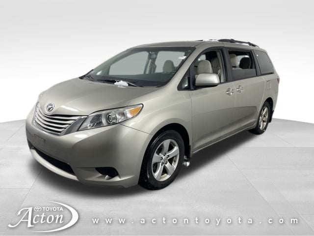 2017 Toyota SIENNA LE 3.5L LE 8 Passenger