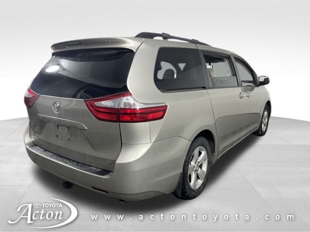 2017 Toyota SIENNA LE 3.5L LE 8 Passenger