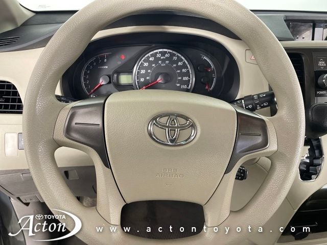 2011 Toyota SIENNA 3.5L Base