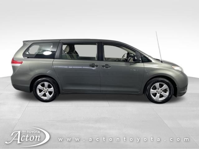 2011 Toyota SIENNA 3.5L Base