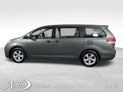 2011 Toyota SIENNA 3.5L Base