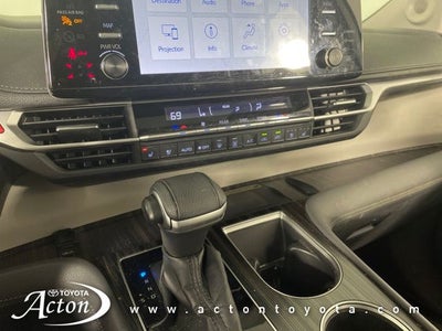 2022 Toyota SIENNA LTD AWD Limited 7 Passenger