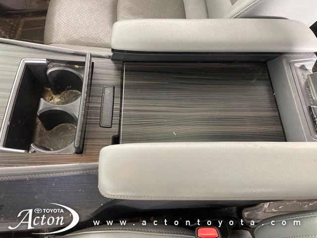 2022 Toyota SIENNA LTD AWD Limited 7 Passenger