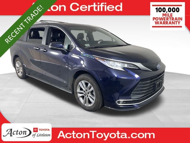 2025 Toyota Sienna Limited 7-Passenger Hybrid AWD's photo