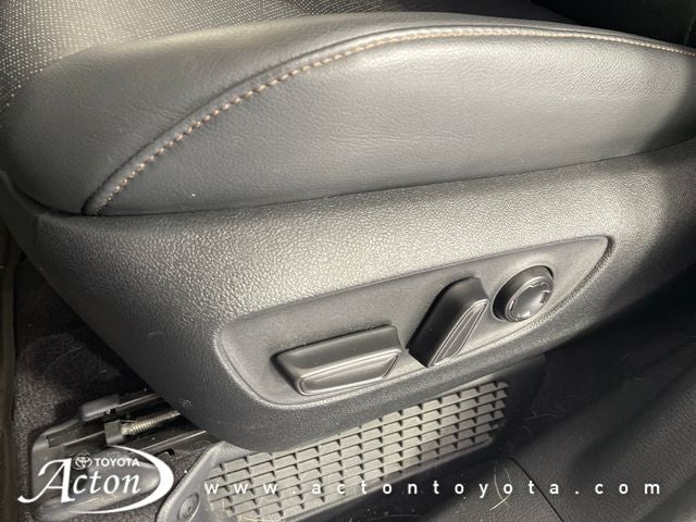 2025 Toyota SIENNA LTD AWD Limited 7 Passenger