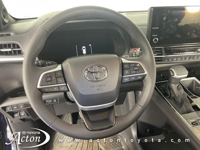 2025 Toyota SIENNA LTD AWD Limited 7 Passenger