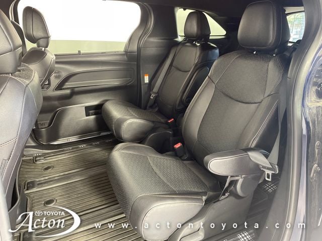 2025 Toyota SIENNA LTD AWD Limited 7 Passenger