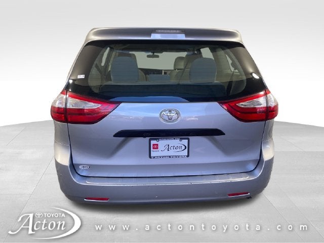 2017 Toyota Sienna L 7 Passenger