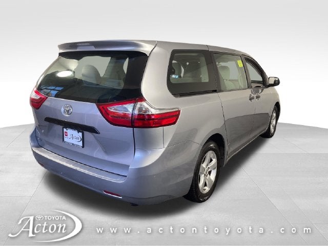 2017 Toyota Sienna L 7 Passenger