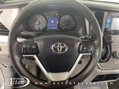 2017 Toyota Sienna L 7 Passenger