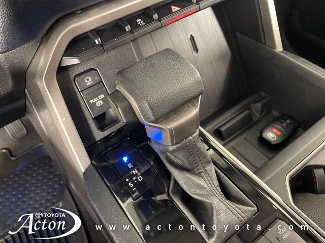2024 Toyota TUNDRA 4X4 SR5
