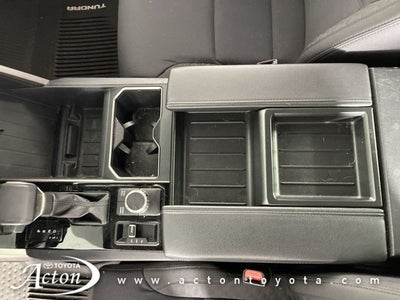 2024 Toyota TUNDRA 4X4 SR5