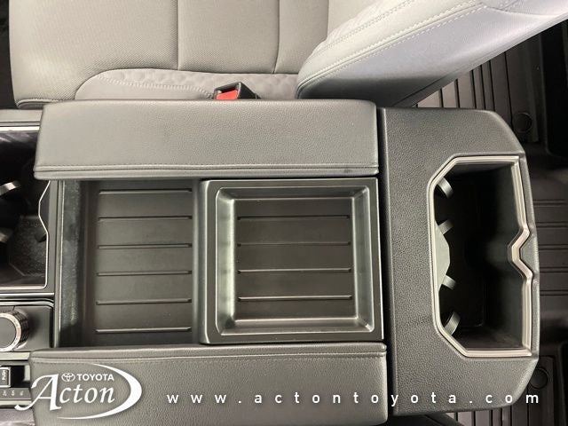 2024 Toyota TUNDRA 4X4 SR5