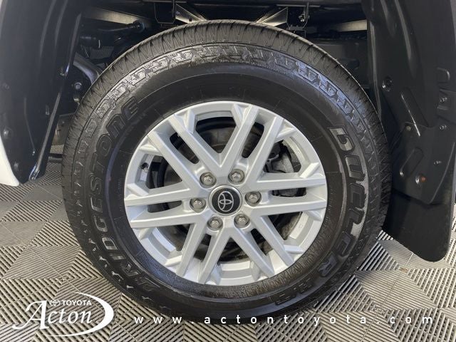 2024 Toyota TUNDRA 4X4 SR5