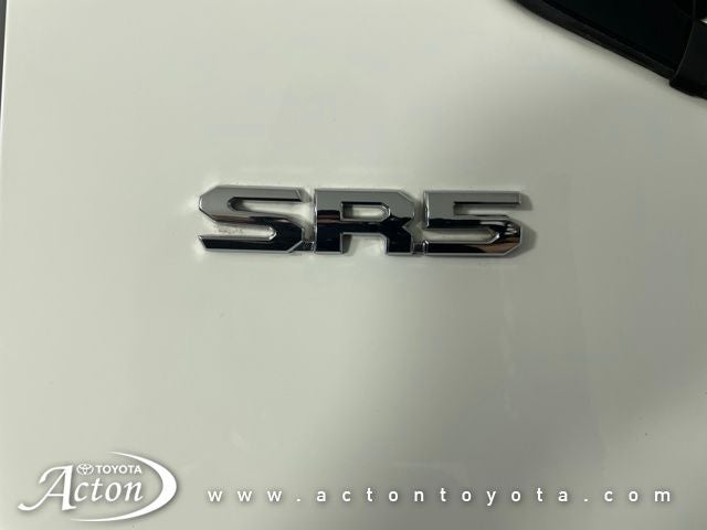 2024 Toyota TUNDRA 4X4 SR5