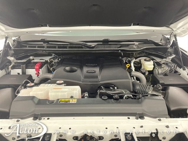 2024 Toyota TUNDRA 4X4 SR5