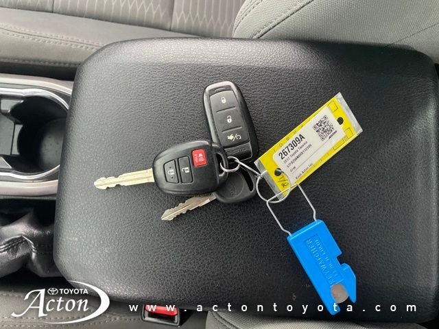 2017 Toyota TACOMA SR5 SR5 V6