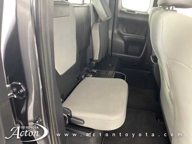 2017 Toyota TACOMA SR5 SR5 V6