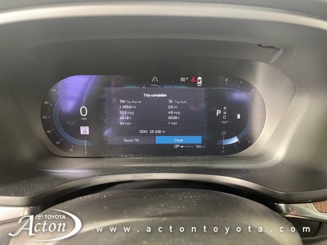 2024 Volvo S60 B5 Plus Dark Theme