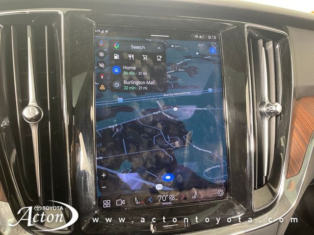 2024 Volvo S60 B5 Plus Dark Theme