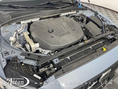 2024 Volvo S60 B5 Plus Dark Theme