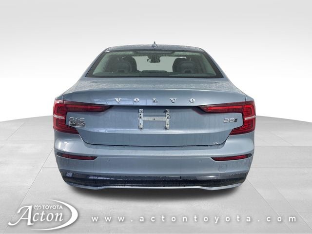 2024 Volvo S60 B5 Plus Dark Theme