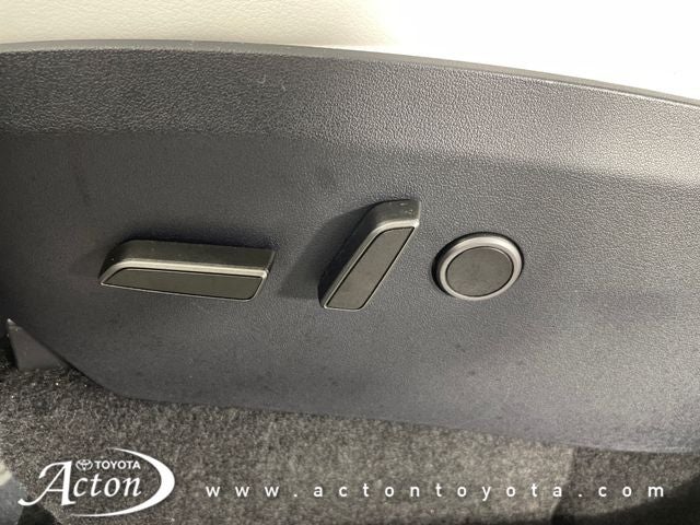 2025 Tesla Model Y Performance