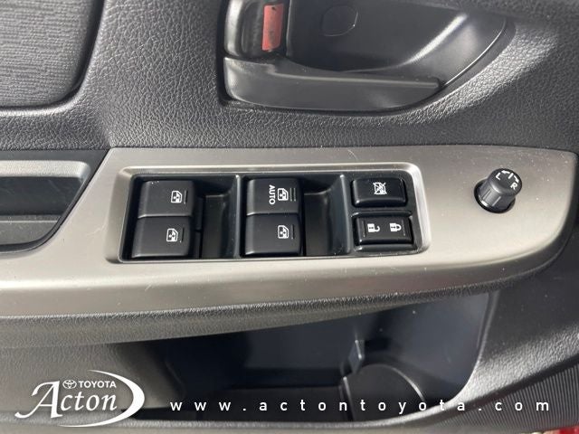 2016 Subaru Impreza 2.0i