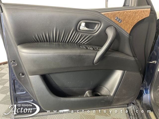 2016 INFINITI QX80 Base
